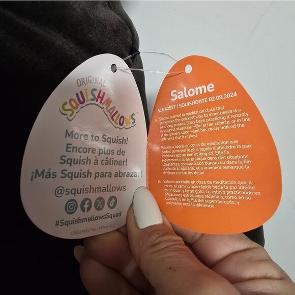 SALOME Pink Skeleton Bat Halloween 2024 Original Squishmallow NWT - Picture 5 of 6